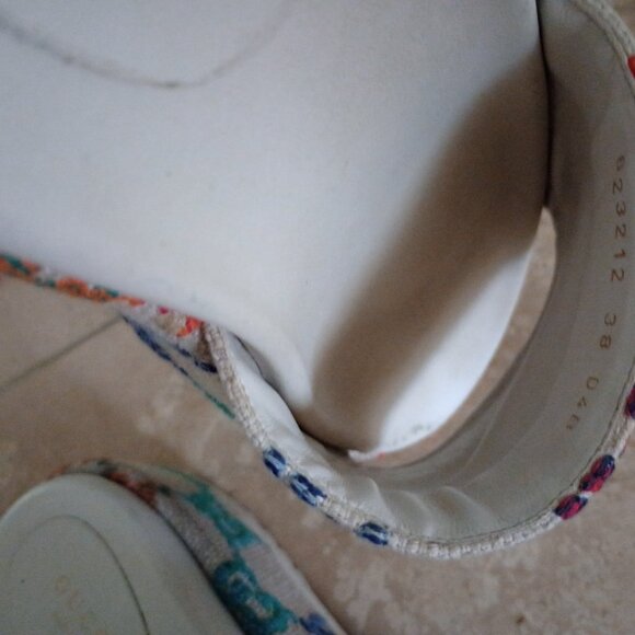 Gucci size 38 Multicolor Platform Slides - Picture 3 of 3